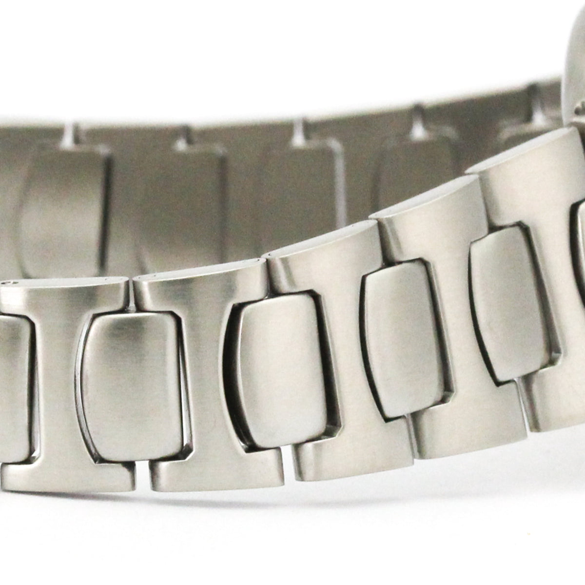Pre-Owned OMEGA Seamaster Professional 200M Steel Quartz Ladies Watch 2880.50 Polished