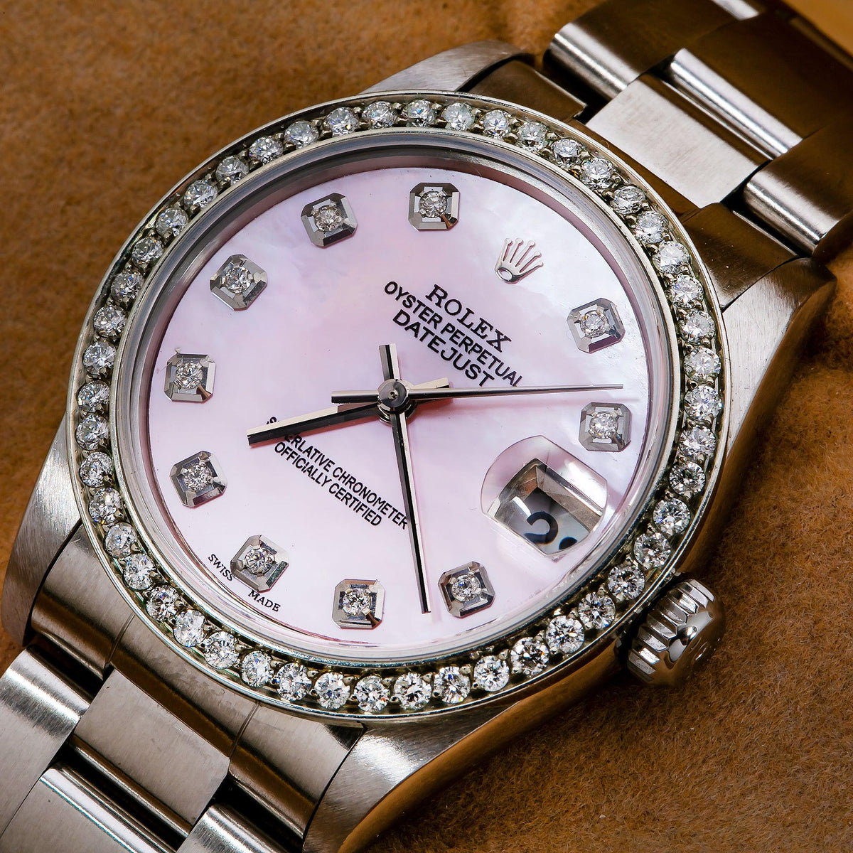 Pre-Owned Rolex Datejust 31MM 78240 Pink Mother of Pearl Diamond Dial Diamond Bezel Stainless Steel Oyster Bracelet 1.05ct