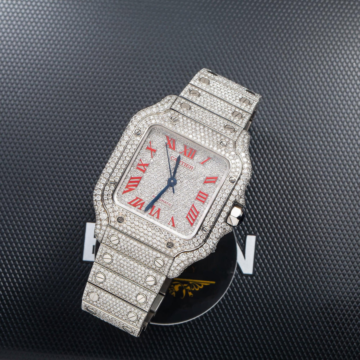 Pre-Owned Cartier Santos 35.1MM WSSA0029 Diamond Paved Roman Dial Diamond Paved Bezel Stainless Steel Full Diamond Bracelet 11.65ct