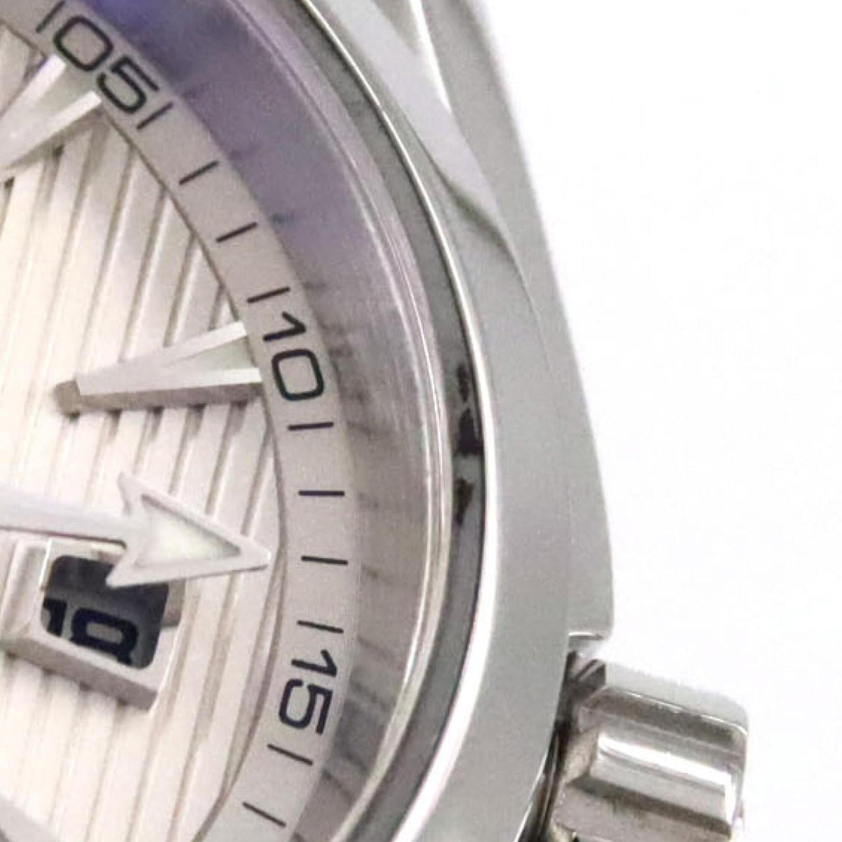 Pre-Owned Omega Seamaster Aqua Terra 231.10.30.61.02.001 Stainless Steel Quartz Watch
