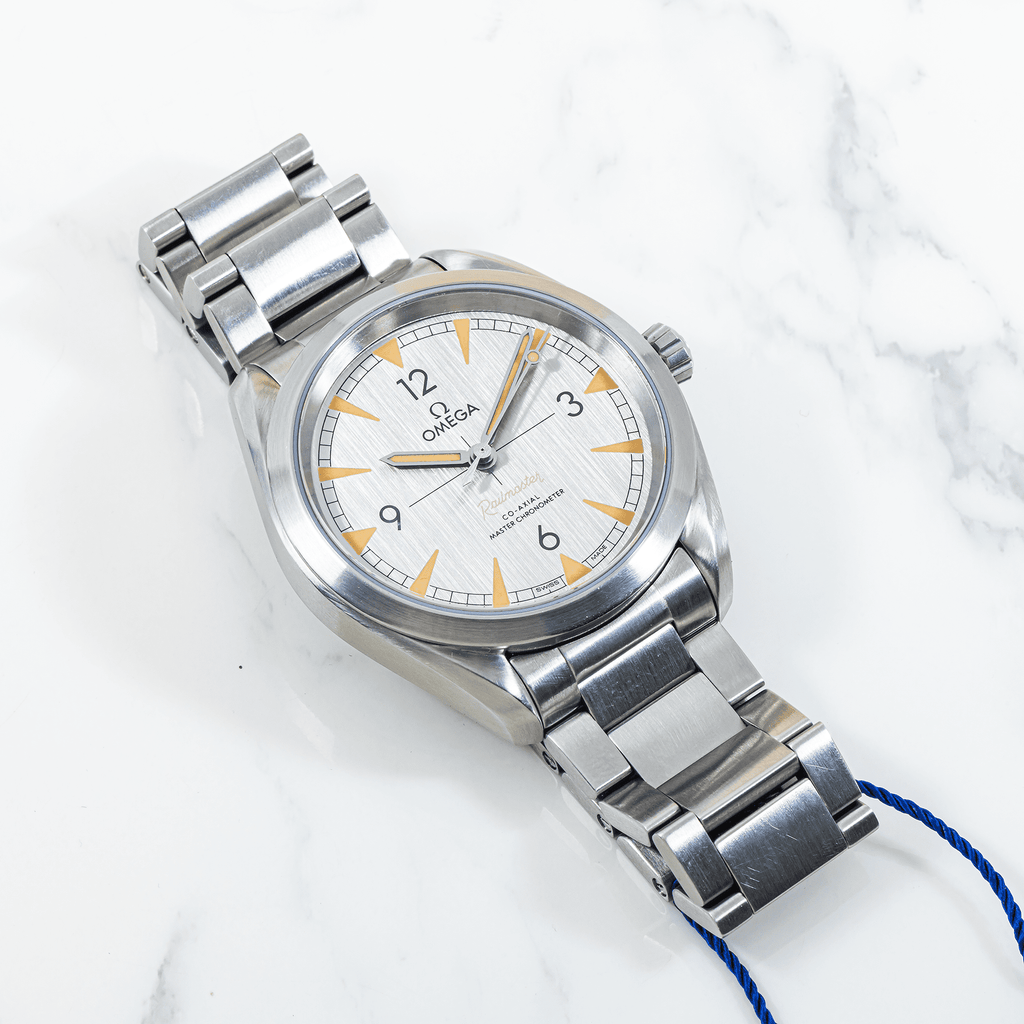 Pre-Owned Omega Seamaster Aqua Terra 150M 40mm Gray Dial Stainless Steel Bracelet Watch