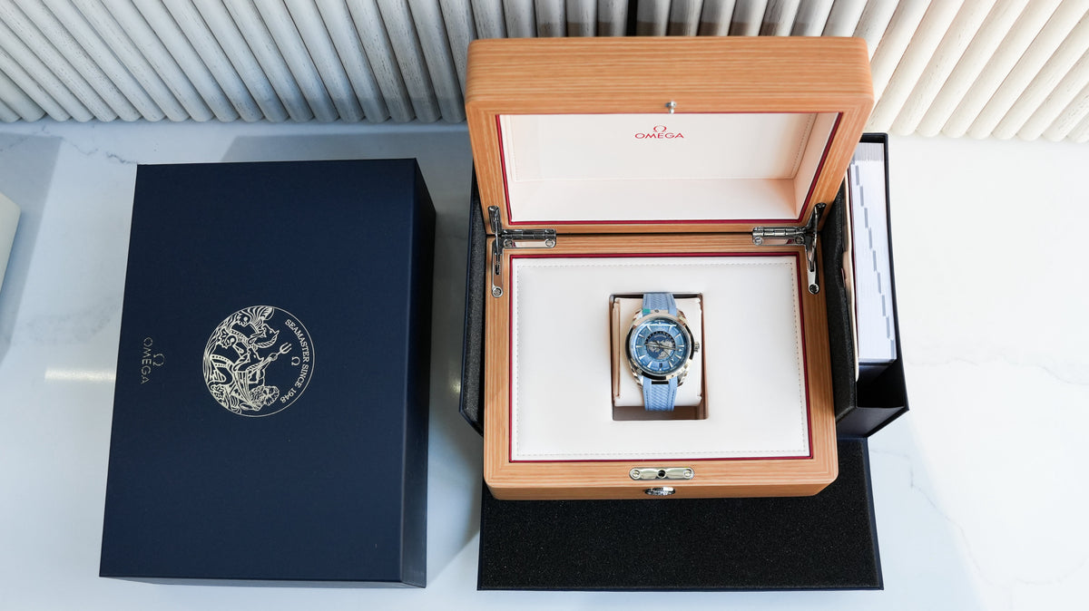 Pre-Owned Omega Seamaster Aqua Terra 150M Coâ€‘Axial Master Chronometer GMT Worldtimer 43mm â€“ Summer Blue