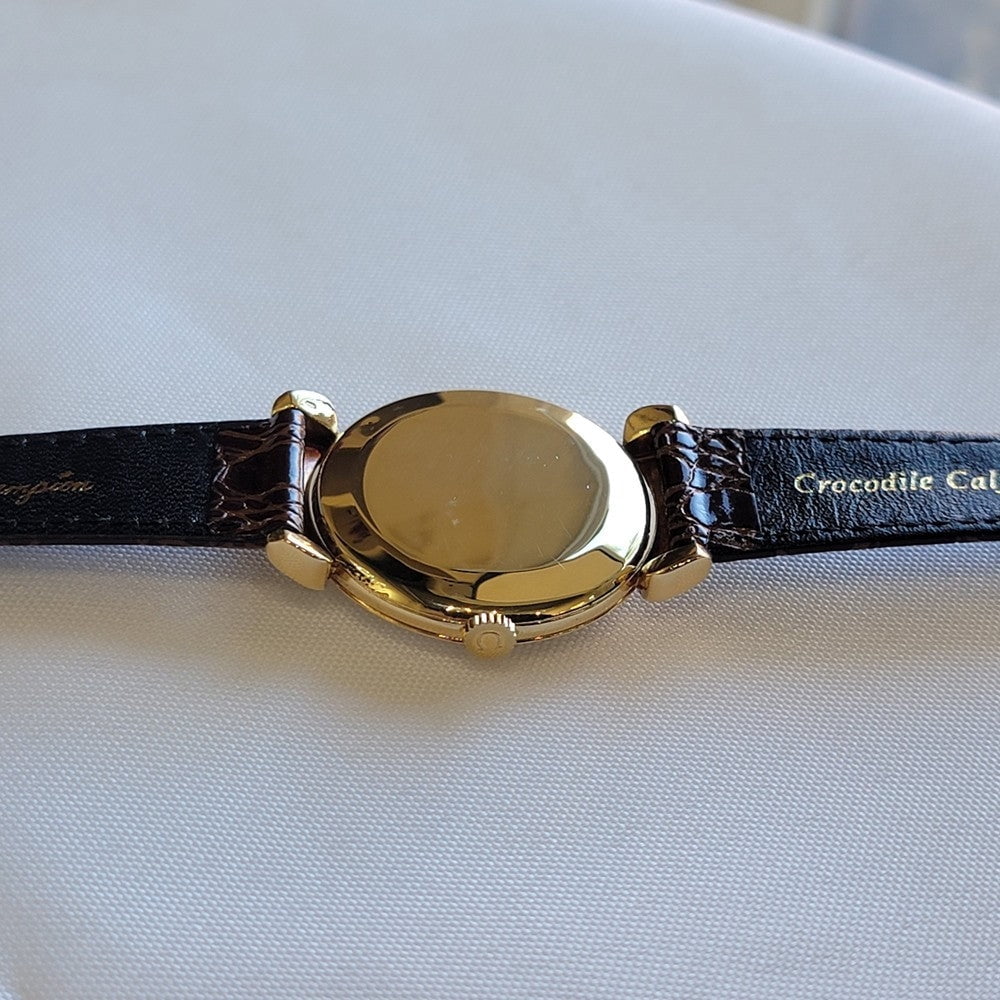 Pre-Owned Omega Ref 2505 Jumbo 35mm x 43mm 18k Solid Gold Mens 1950s Manual Wind RA694