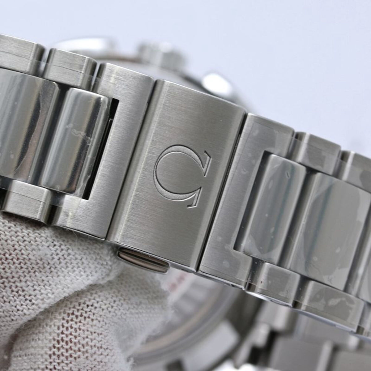 Pre-Owned OMEGA Seamaster Aqua Terra 150m Co-Axial Chronometer GMT 231.10.43.52.06.001 Men's...
