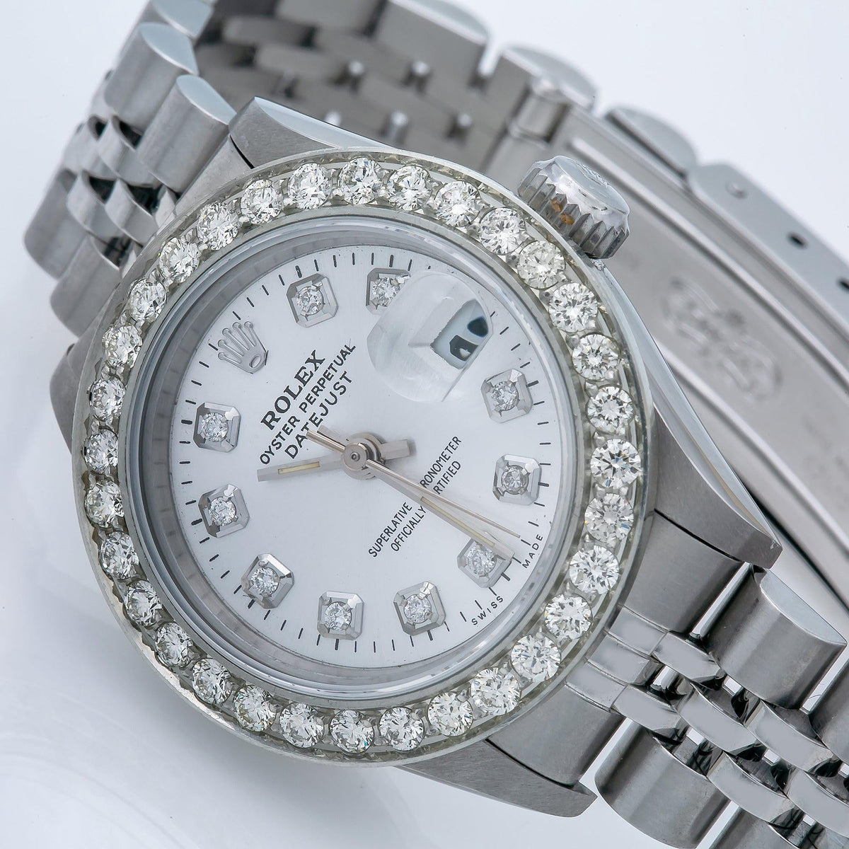 Pre-Owned Rolex Datejust 26MM 6917 Silver Diamond Dial Diamond Bezel Stainless Steel Jubilee Bracelet 0.9ct