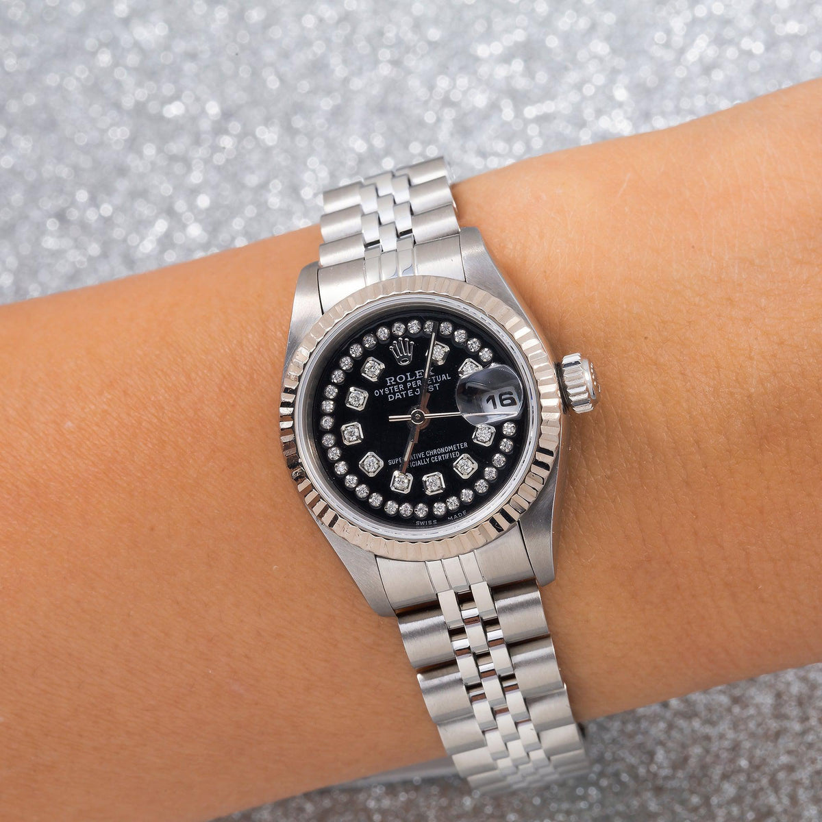 Pre-Owned Rolex Datejust 26MM 69174 Black Diamond Dial Fluted Bezel Stainless Steel Jubilee Bracelet