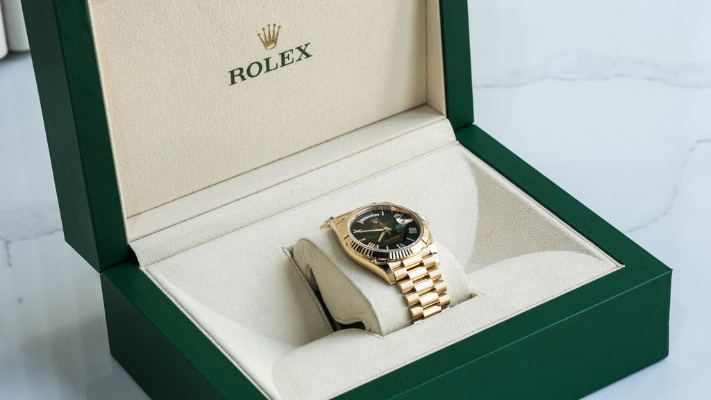 Pre-Owned Rolex Day-Date 40 Green Ombre Dial â€“ 228238