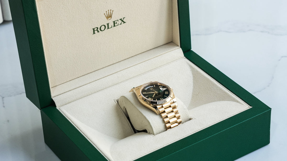 Pre-Owned Rolex Day-Date 40 Green Ombre Dial â€“ 228238