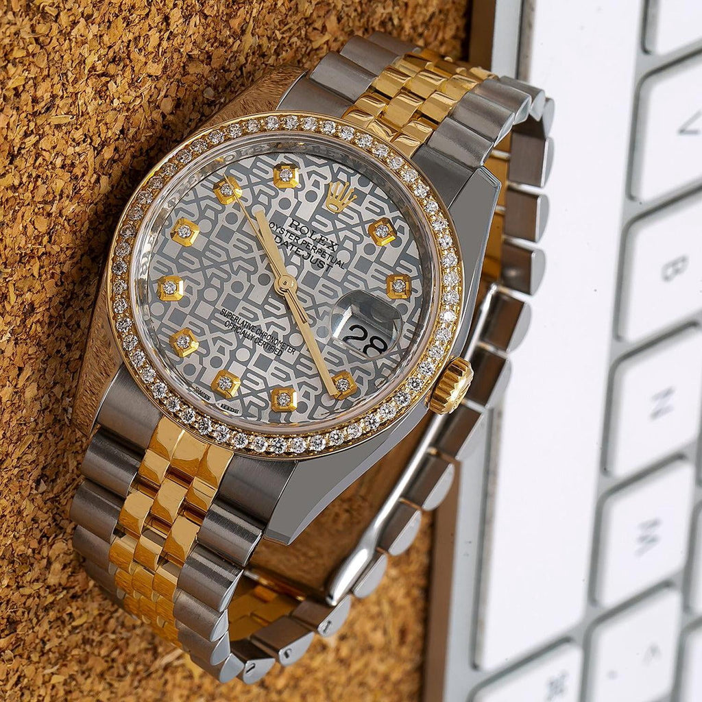 Pre-Owned Rolex Datejust 36MM 116233 Silver Pattern Diamond Dial Diamond Bezel Two Tone Yellow Gold Jubilee Bracelet 1.2ct