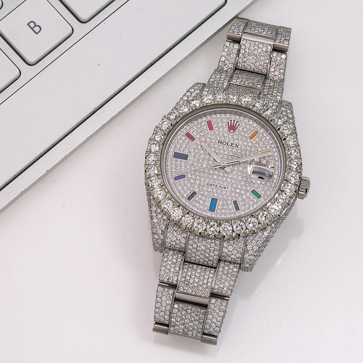 Pre-Owned Rolex Datejust 41MM 116300 Diamond Paved Rainbow Hour Dial Diamond Bezel Stainless Steel Full Diamond Oyster Bracelet 22.75ct