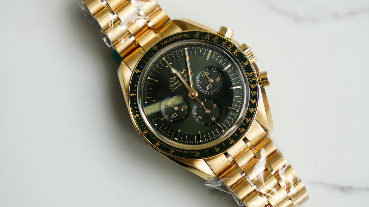 Pre-Owned Omega Speedmaster Moonwatch Professional - 42mm Green Dial in 18K Moonshineâ„¢ Gold