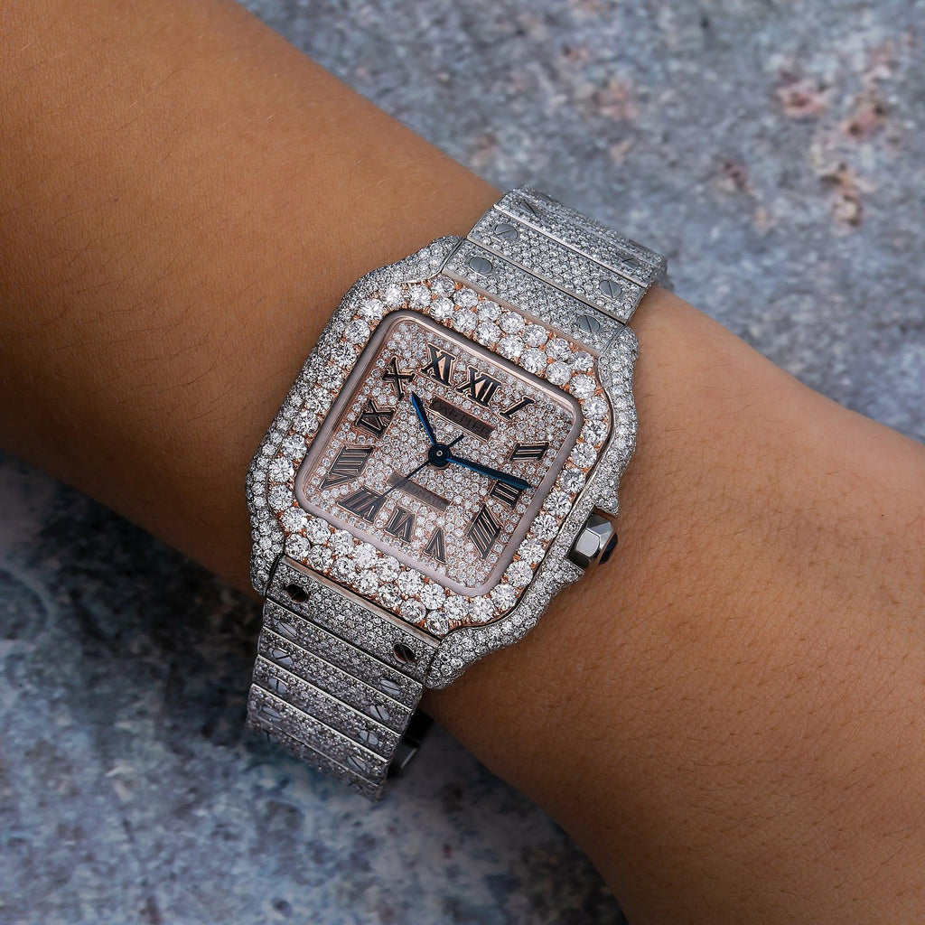 Pre-Owned Cartier Santos 35.1MM WSSA0029 Diamond Paved Rose Gold Roman Dial Rose Gold Diamond Bezel Stainless Steel Full Diamond Bracelet 18.75ct