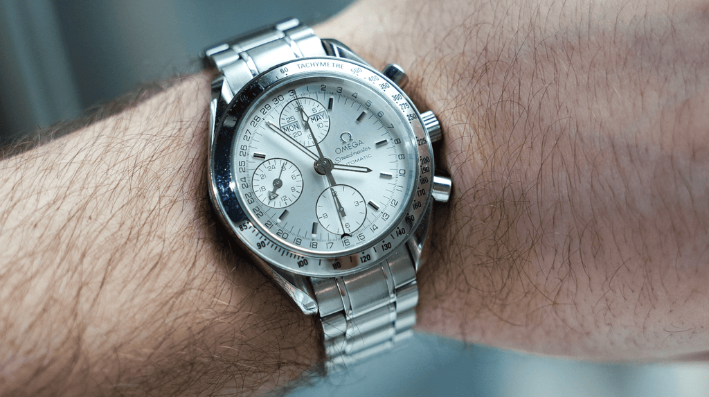 Pre-Owned Omega Speedmaster 3523.30.00 â€“ 39mm Silver Dial with Stainless Steel Bracelet