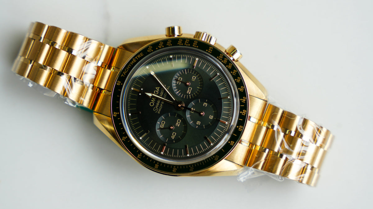 Pre-Owned Omega Speedmaster Moonwatch Professional - 42mm Green Dial in 18K Moonshineâ„¢ Gold