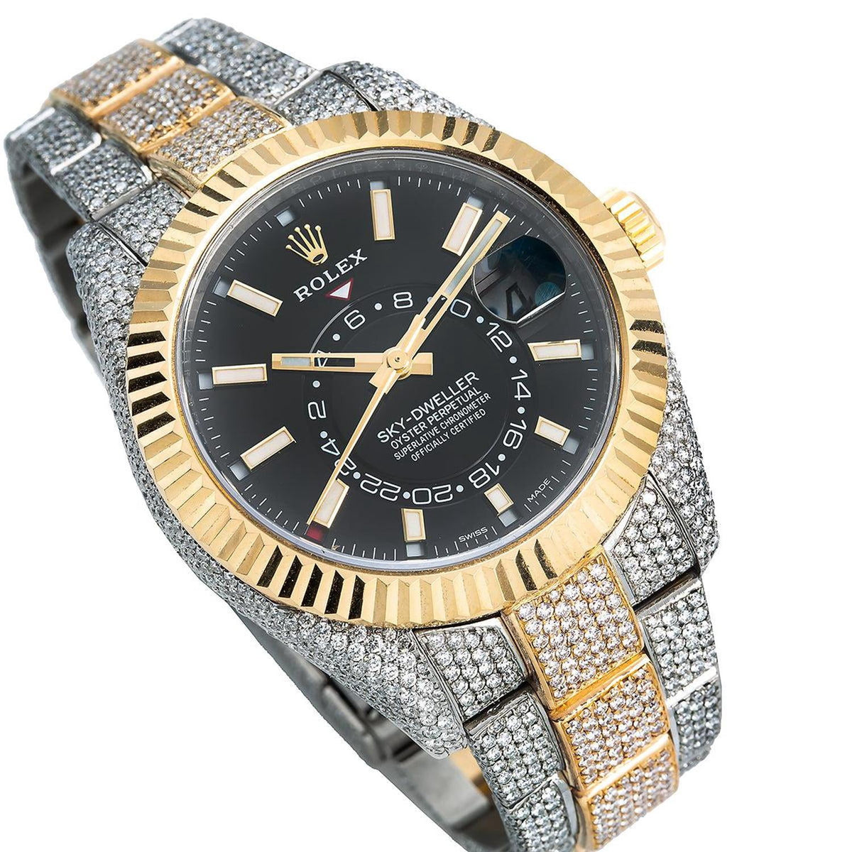 Pre-Owned Rolex Sky-Dweller 42MM 326933 Black Dial Fluted Bezel Two Tone Yellow Gold Full Diamond Oyster Bracelet 21.5ct