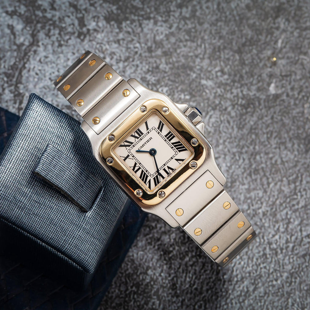 Pre-Owned Cartier Santos Galbée 24MM W20012C4 Ivory Roman Dial Yellow Gold Bezel Two Tone Yellow Gold Bracelet