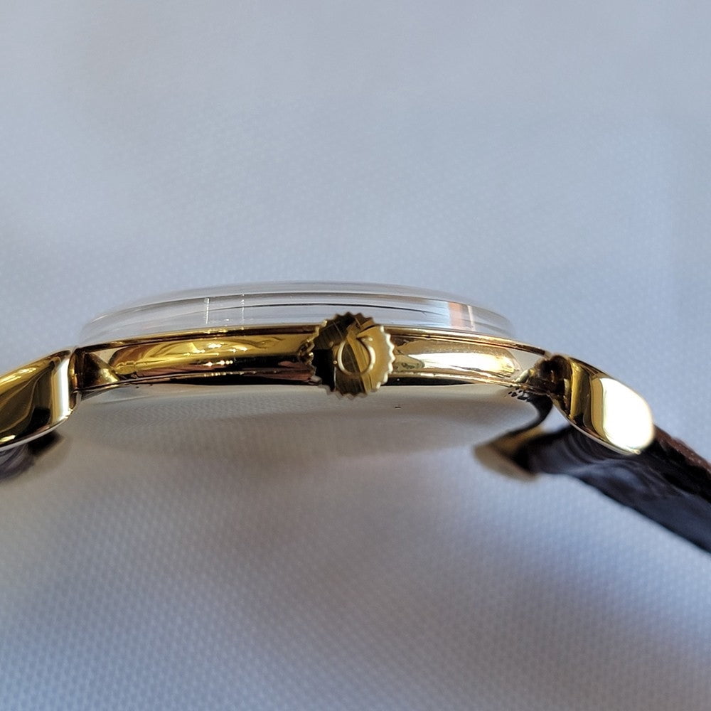 Pre-Owned Omega Ref 2505 Jumbo 35mm x 43mm 18k Solid Gold Mens 1950s Manual Wind RA694