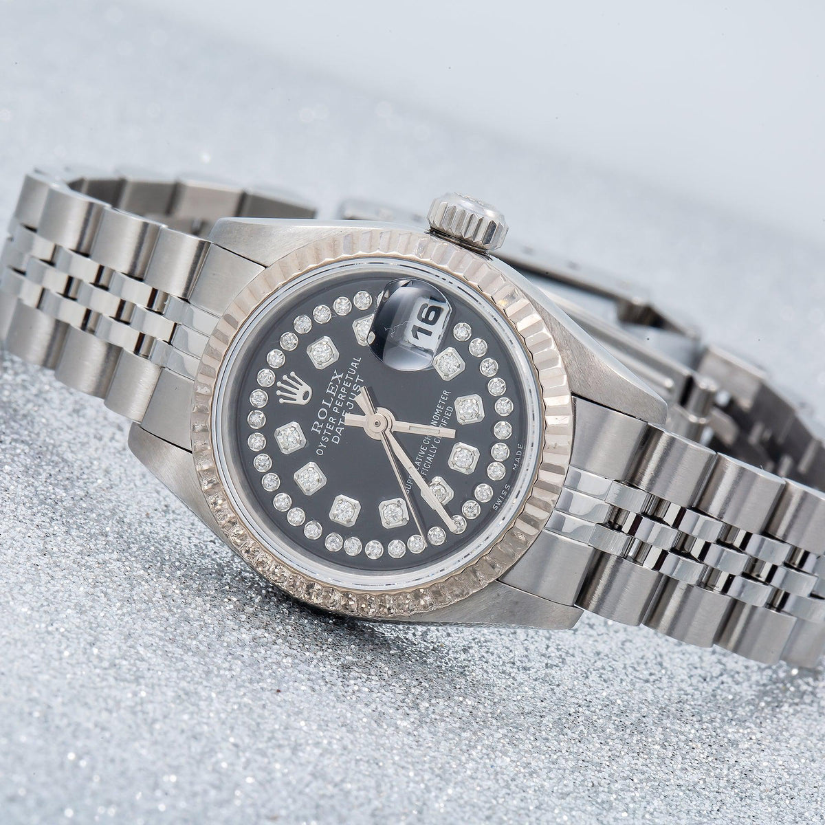 Pre-Owned Rolex Datejust 26MM 69174 Black Diamond Dial Fluted Bezel Stainless Steel Jubilee Bracelet