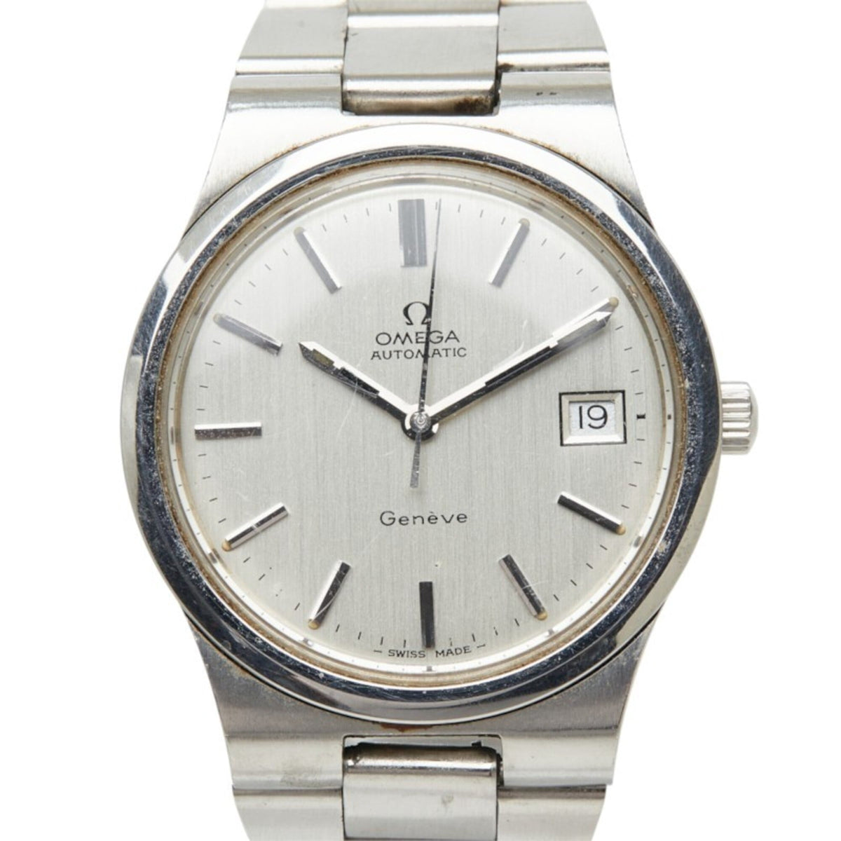 Pre-Owned Omega Geneve watch, Swiss-made quartz, silver dial, stainless steel, men's watch.