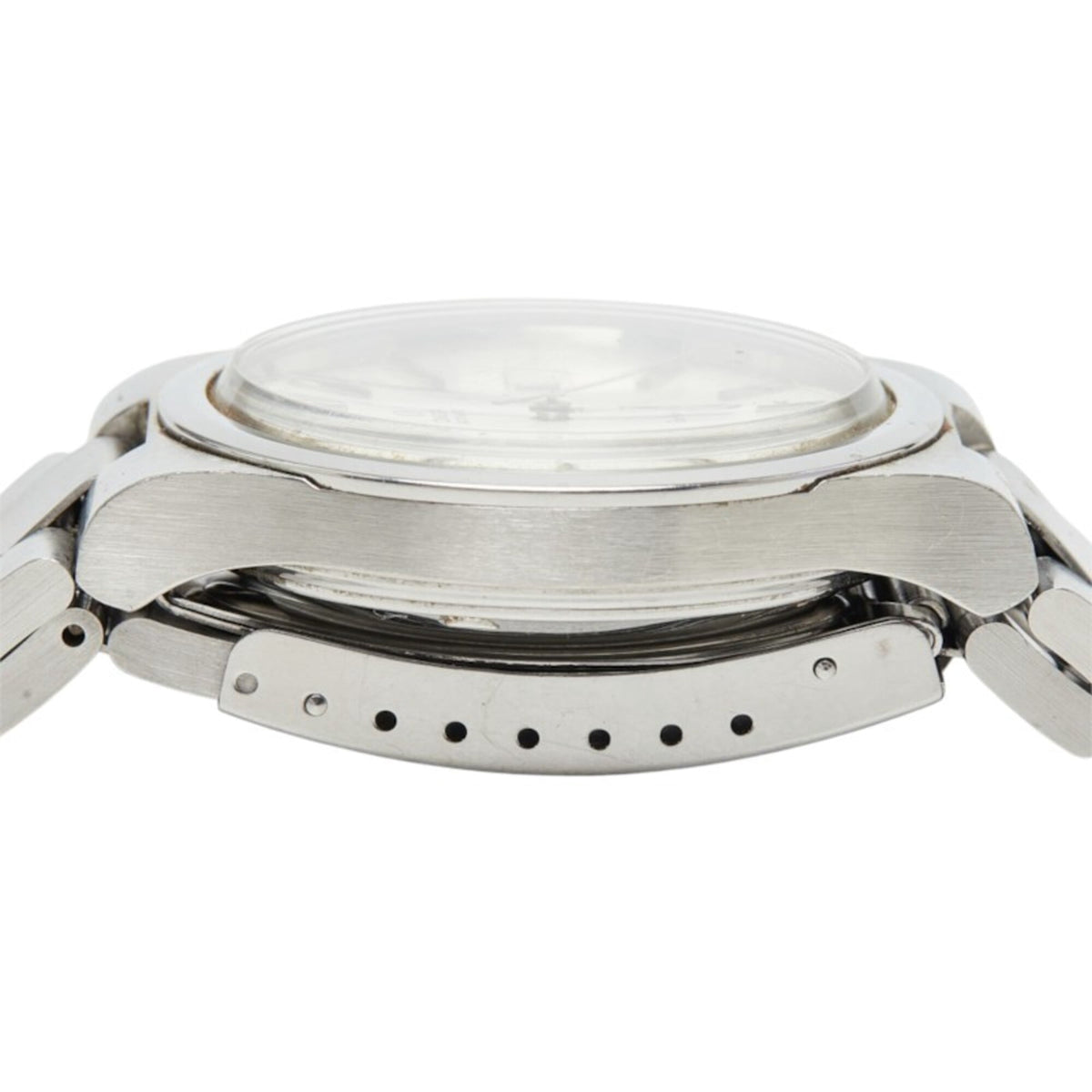 Pre-Owned Omega Geneve watch, Swiss-made quartz, silver dial, stainless steel, men's watch.
