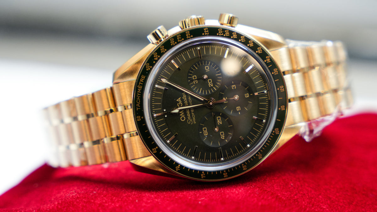 Pre-Owned Omega Speedmaster Moonwatch Professional - 42mm Green Dial in 18K Moonshineâ„¢ Gold